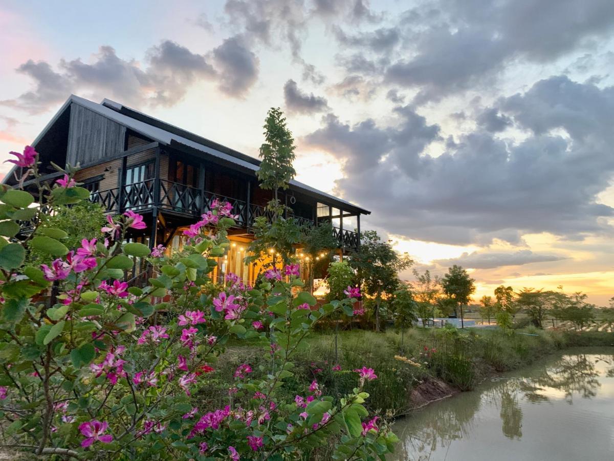 Rang Robin Farmstay For 4 With Pool Ban Wang Muang Eksteriør billede